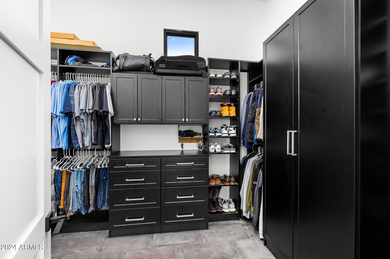 47primary closet_his