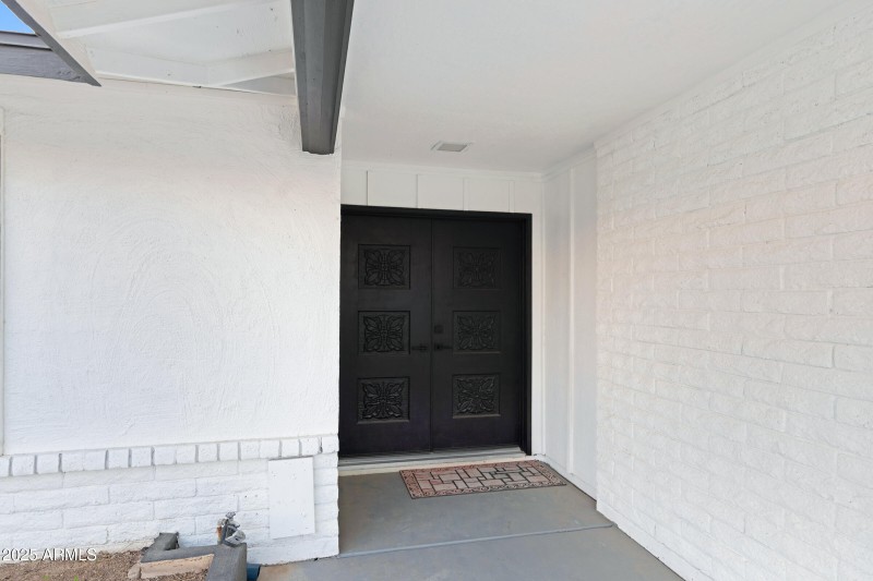 1527 E Bell De Mar Dr-4