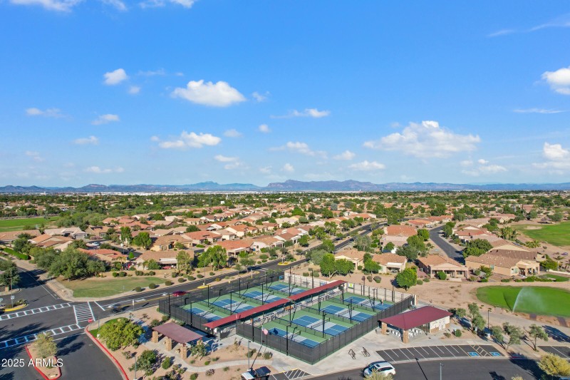 4615 E Sourwood Dr-55