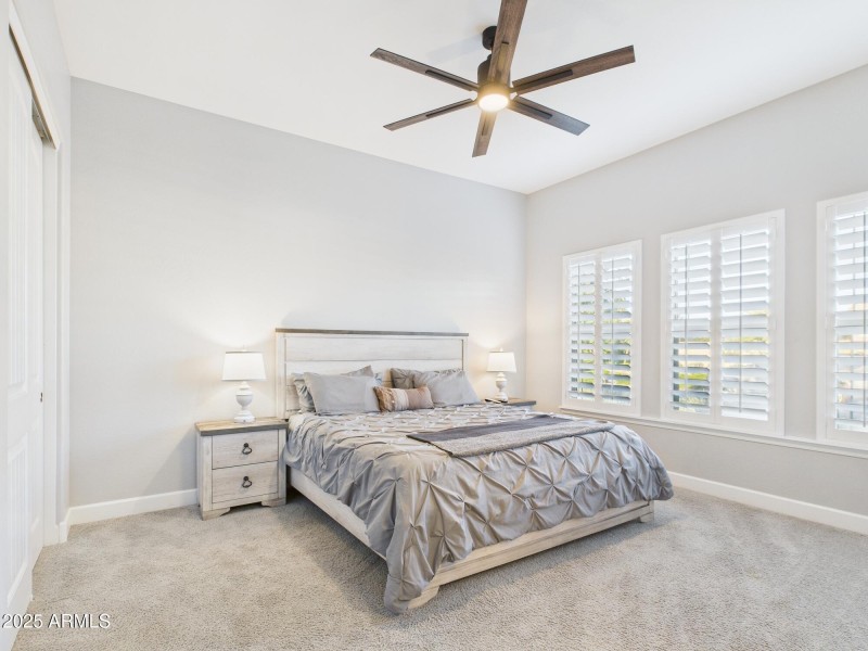 CAM03379G0-PR0160-STILL001