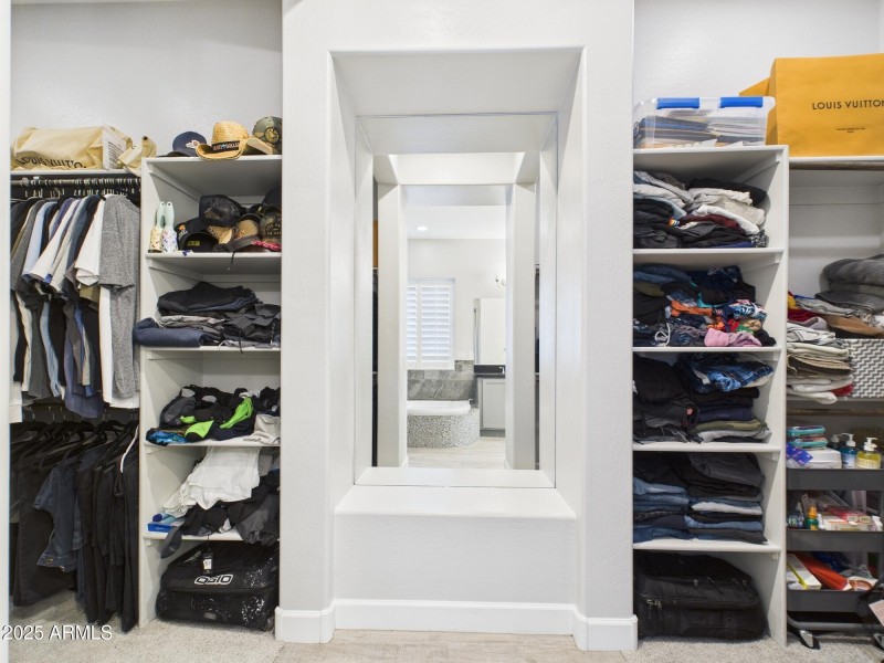 CAM03379G0-PR0160-STILL020