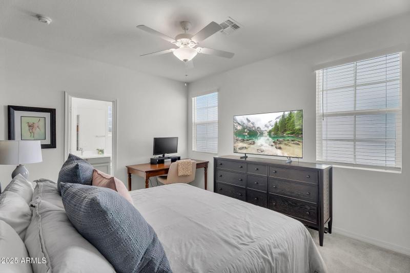 021_23-web-or-mls-aster-27_254