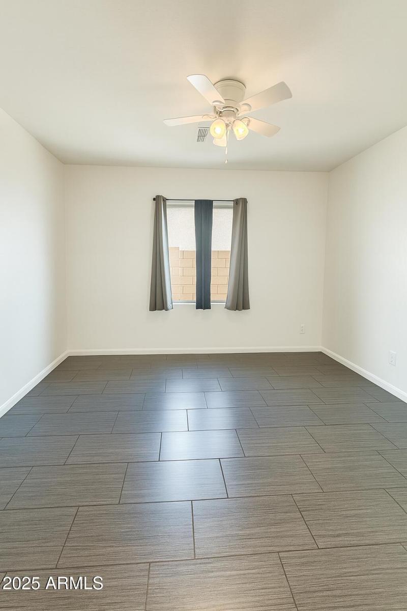 58E3ACF5-8B72-4A0A-B8E9-6948F283143C