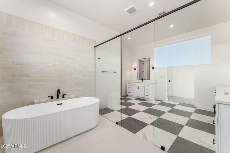 22-web-or-mls-DSC07013