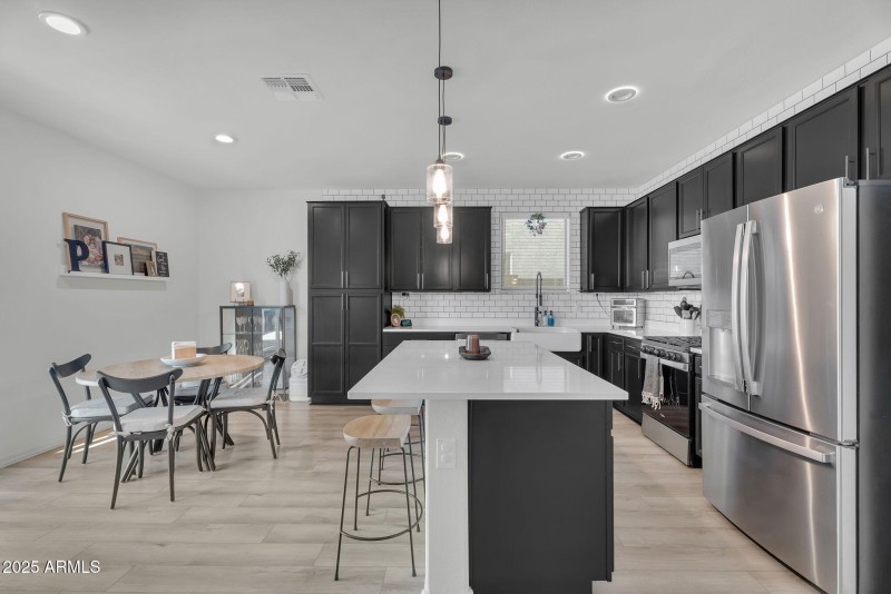 12-web-or-mls-Daylight-8