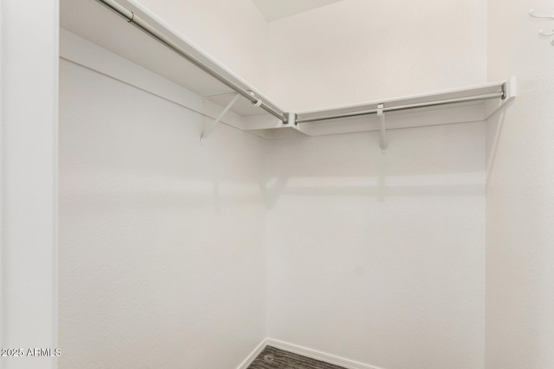 31 Secondary Walk-in Closet