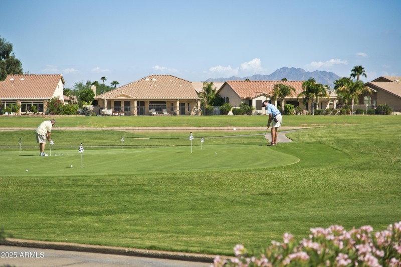 14 Multiple Community Golf Courses