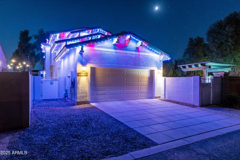 15294 W Old Oak Ln-75