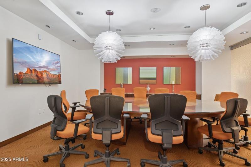 Building Meeting Room