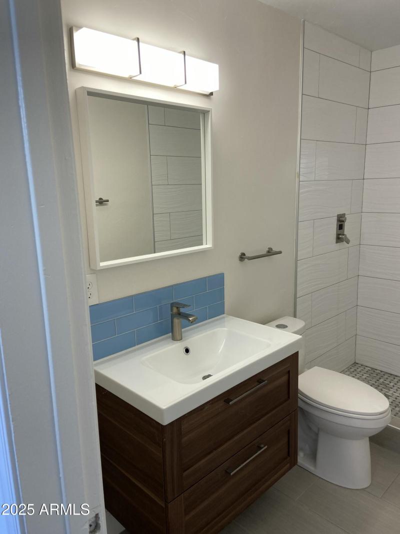Bathroom unit 2