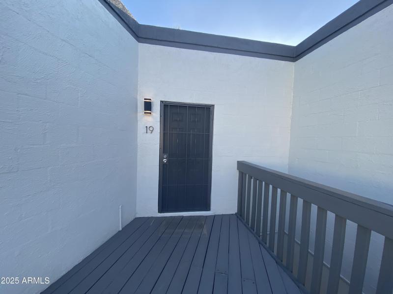 20250930_235808179_iOS