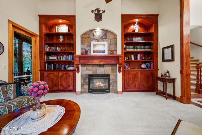 F built in bookcases in living room