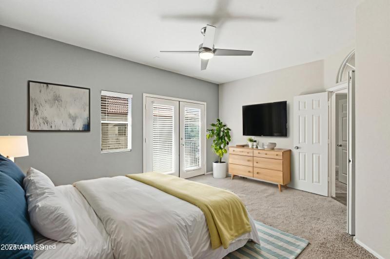 Owner's Suite/Balcony Access