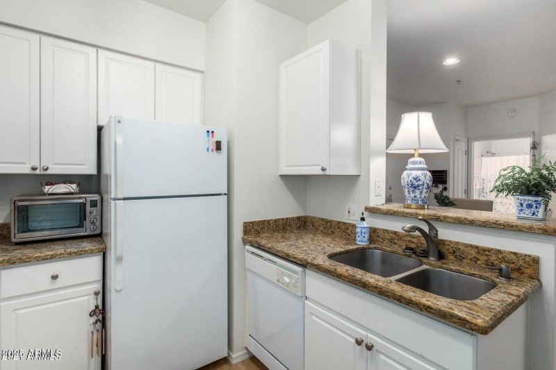 20210528131632766405000000-o