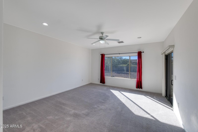 082203-4228 South Morning Glory Court