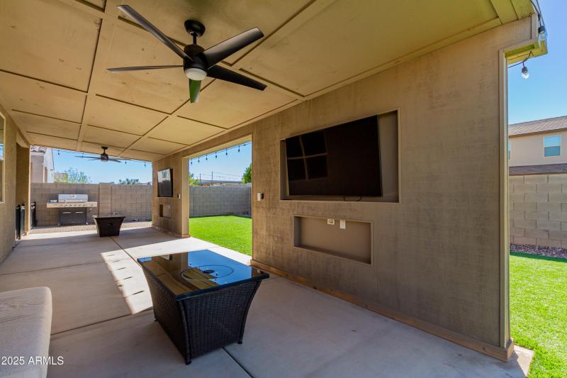 D3338F54-81E0-4930-A63A-59643A9C83D2