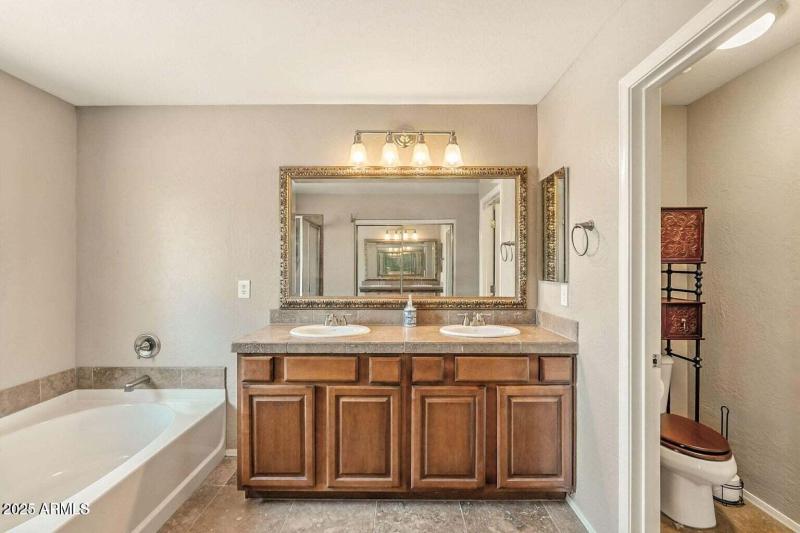 20250825204725238684000000-o