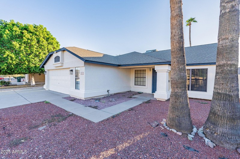3-web-or-mls-Glendale-3