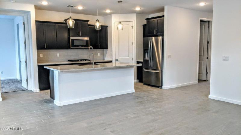 20220329233955862609000000-o