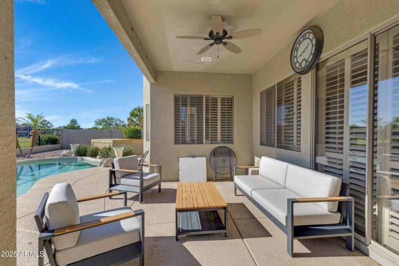 9831 E Lompoc Ave-38