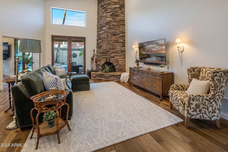 35-web-or-mls-IMG_1563-tv