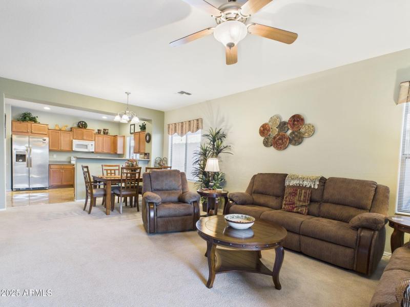 13-web-or-mls-CAM03379G0-PR0161-STILL013