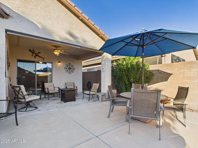 20-web-or-mls-CAM03379G0-PR0161-STILL020