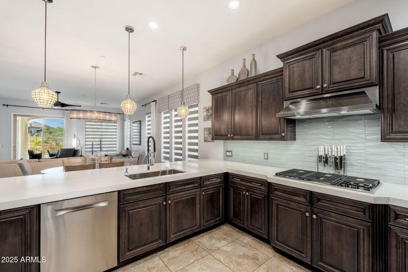 12072 W Desert Mirage Dr - 08