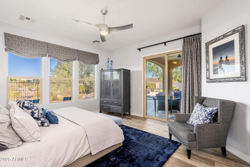 12072 W Desert Mirage Dr - 16