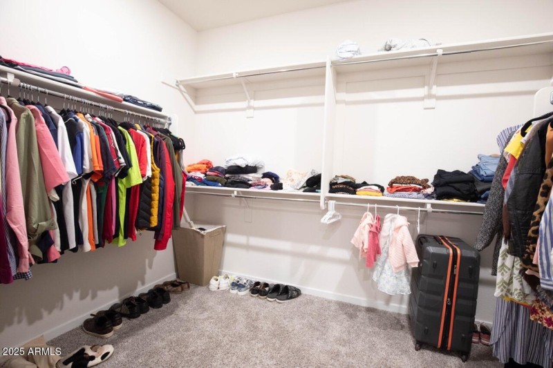 30 Master Closet