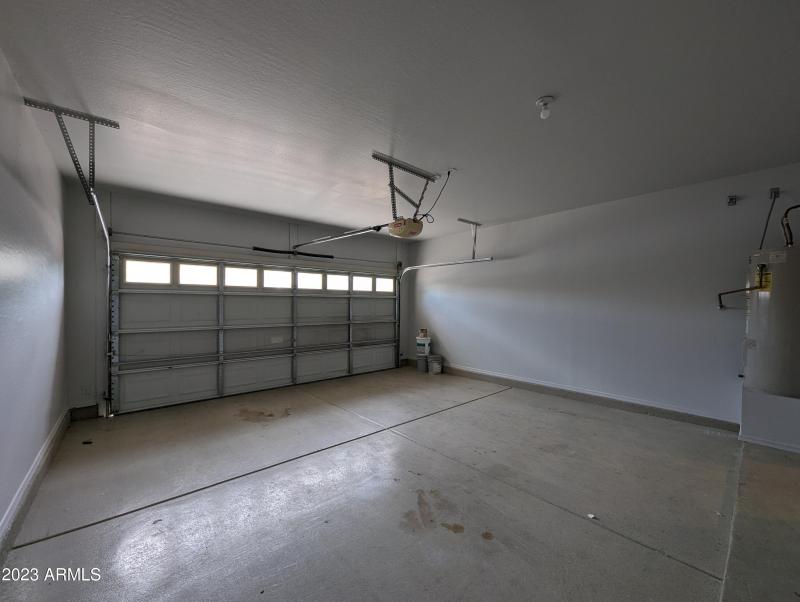 3330 W SAINT ANNE AVE