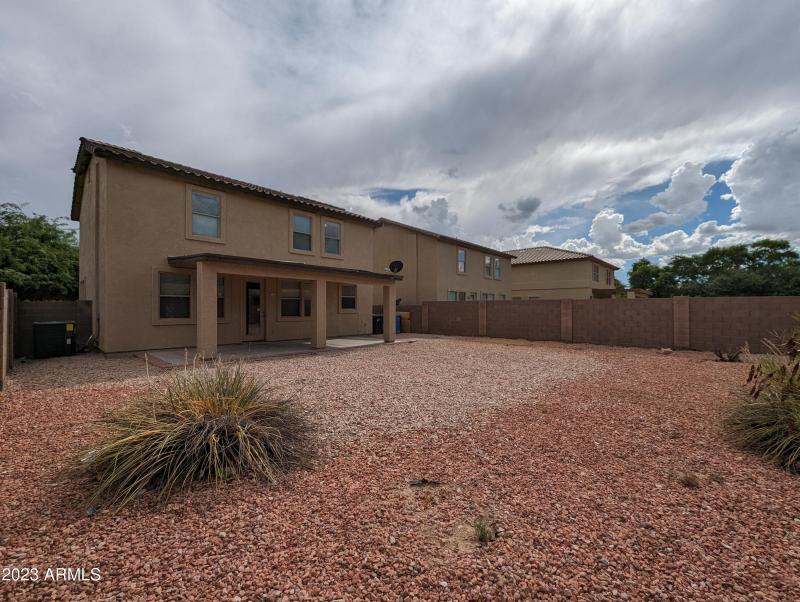 3330 W SAINT ANNE AVE