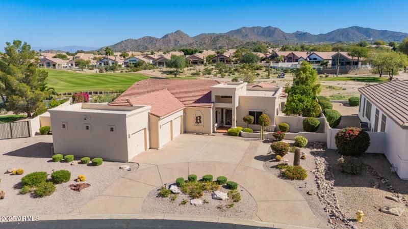 01 - Trailridge Drone