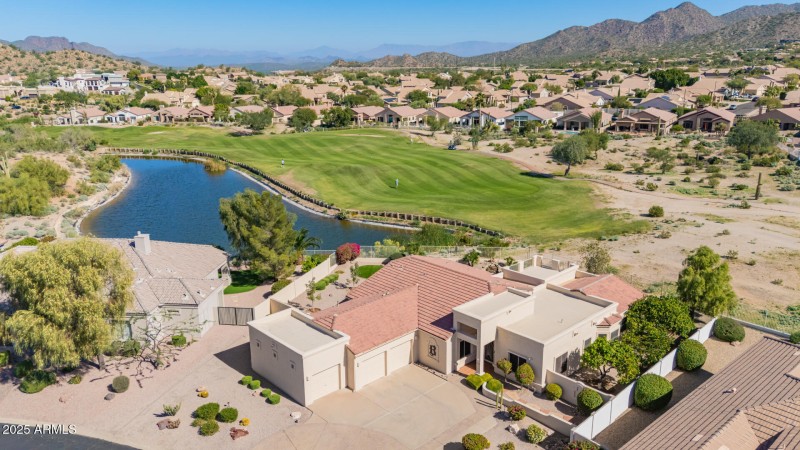 09 - Trailridge Drone