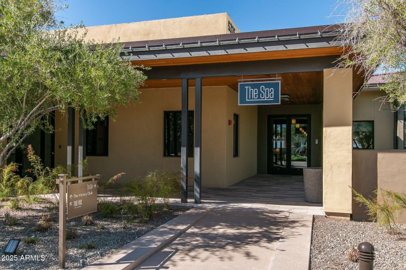 60-web-or-mls-M) VICTORY AT VERRADO