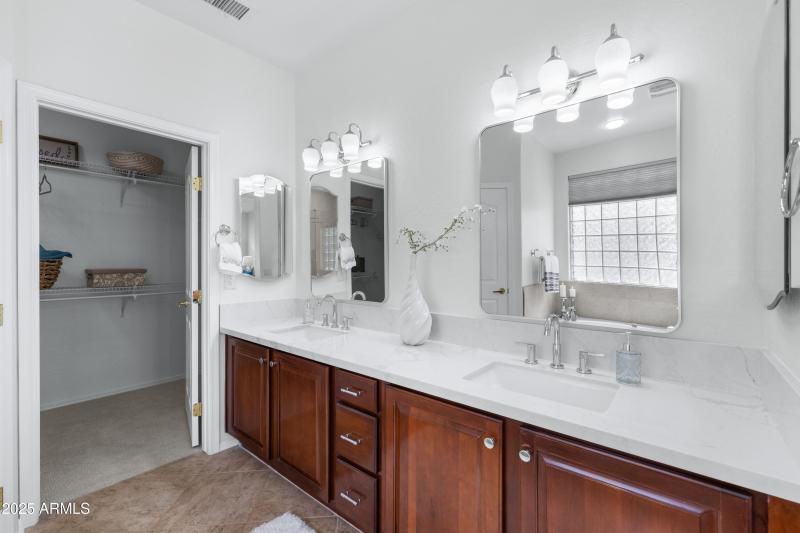Upgraded Master Bathroom & Walk-in Close