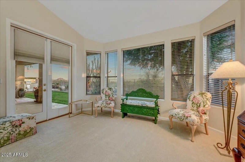 016_16Primary Sitting