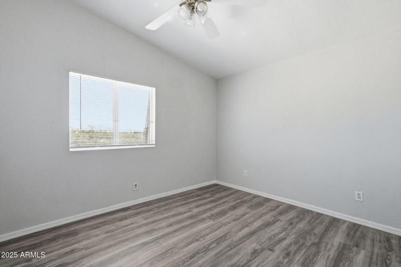 17-web-or-mls-020_ListerPros