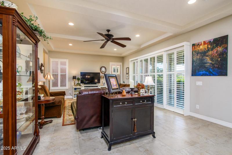 41681 W Solstice Ct-3595-Edit