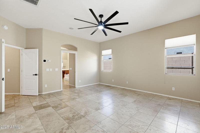 37-web-or-mls-037_ListerPros