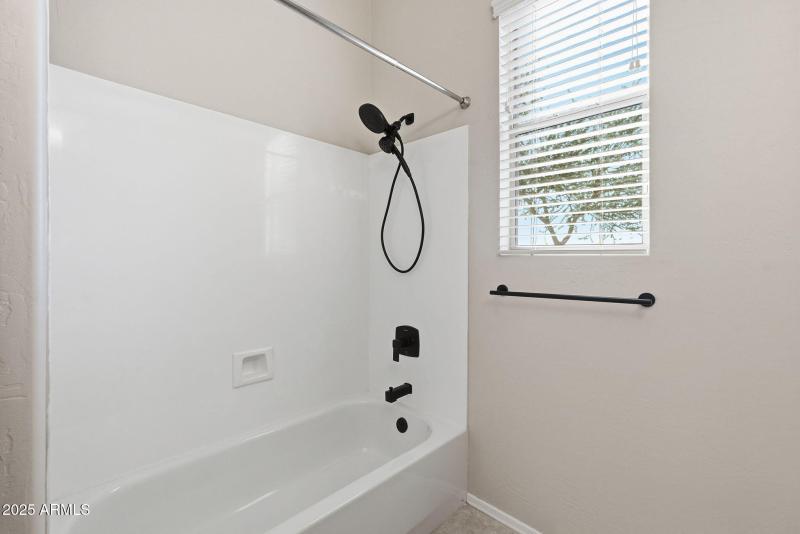 44-web-or-mls-044_ListerPros