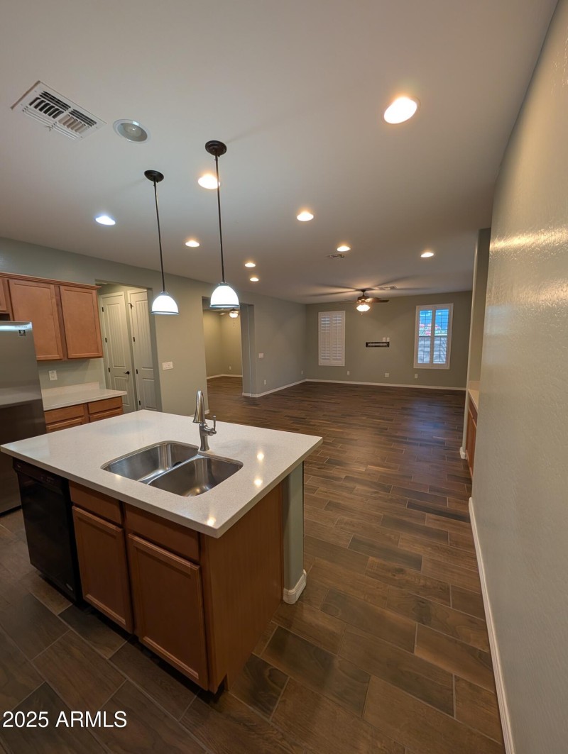 PXL_20251030_191354343