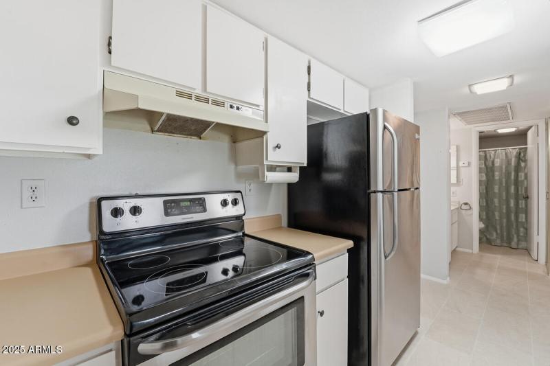 3033 E Devonshire Ave, Unit 1023-08