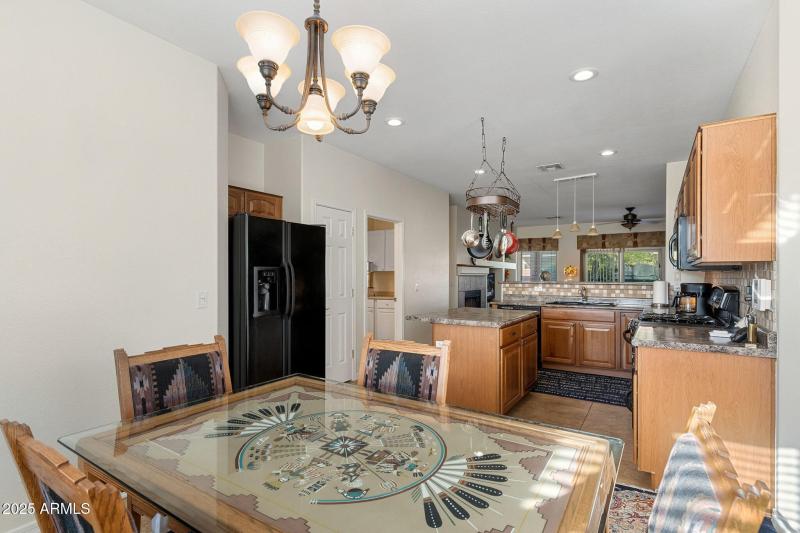 009___3530 E Firestone Dr