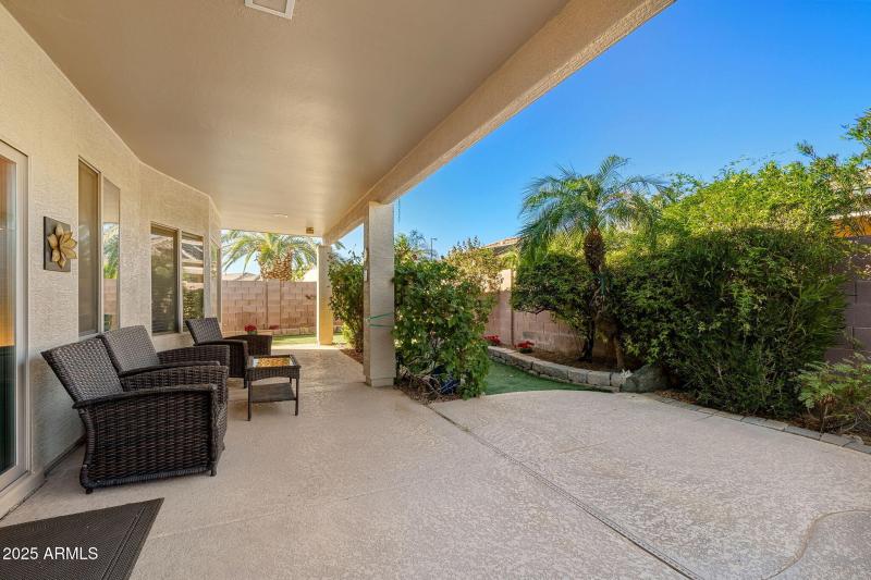 016___3530 E Firestone Dr