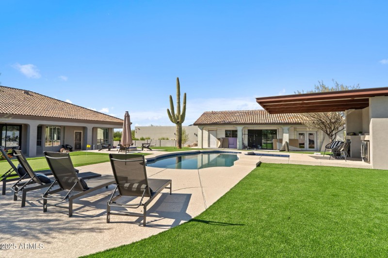 70-web-or-mls-DSC_5012 (2)