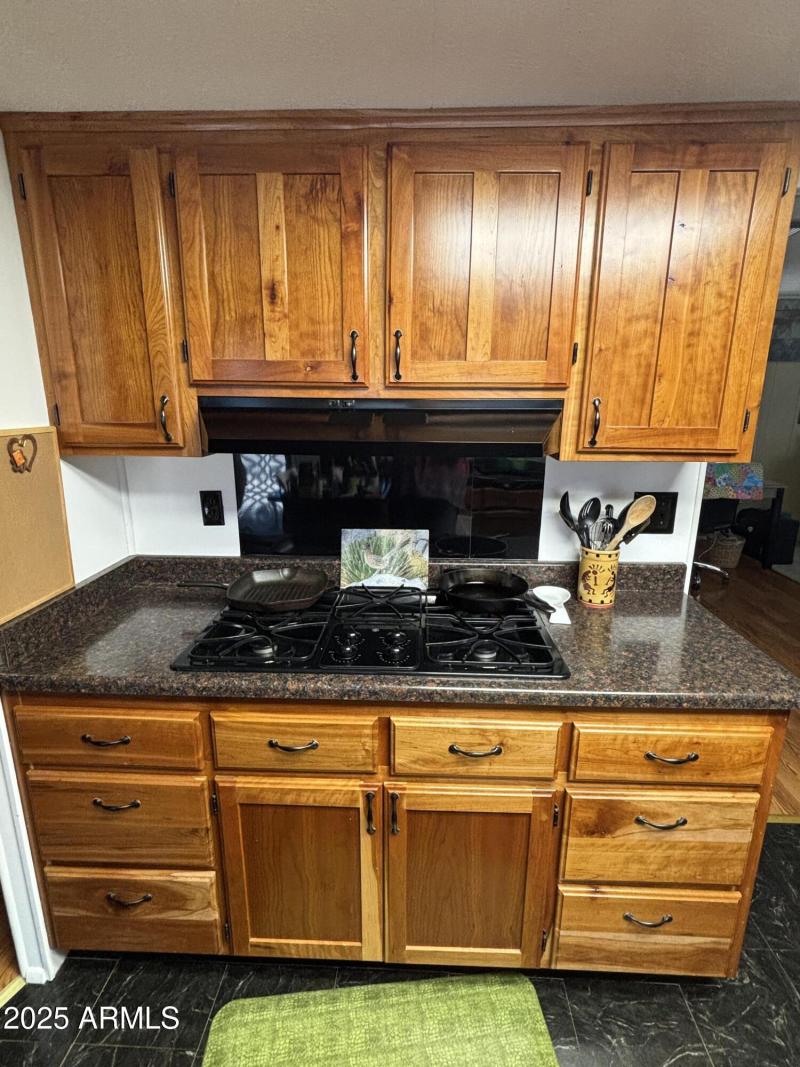 Kitchen/gas stove