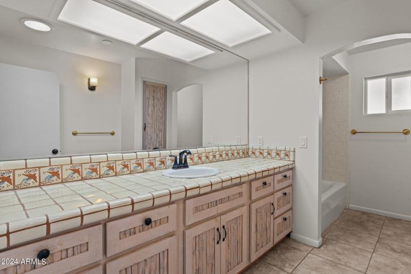 1605 N Little Stonehedge Ranch Rd