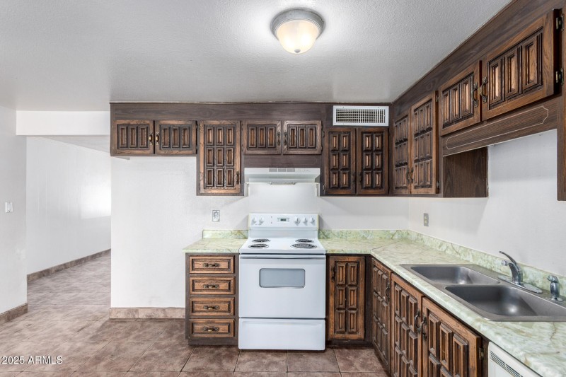 13 - Captain Dreyfus