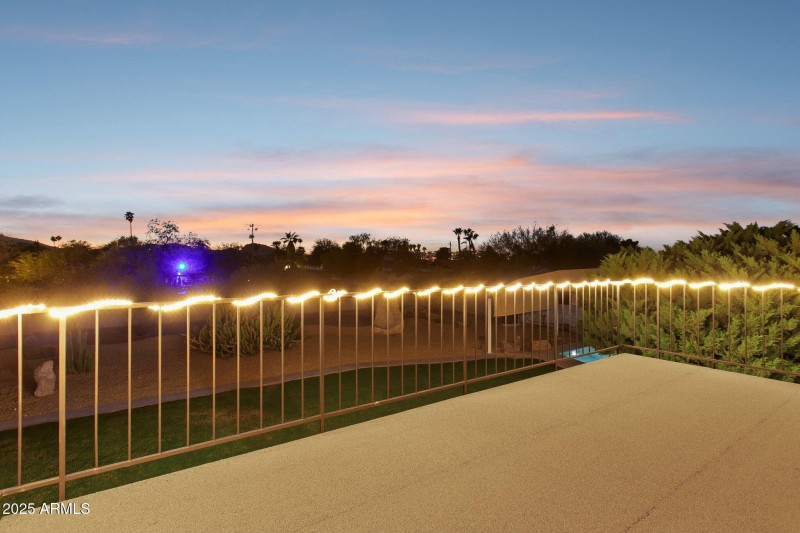 65-web-or-mls-11816-n-bancroft-dr